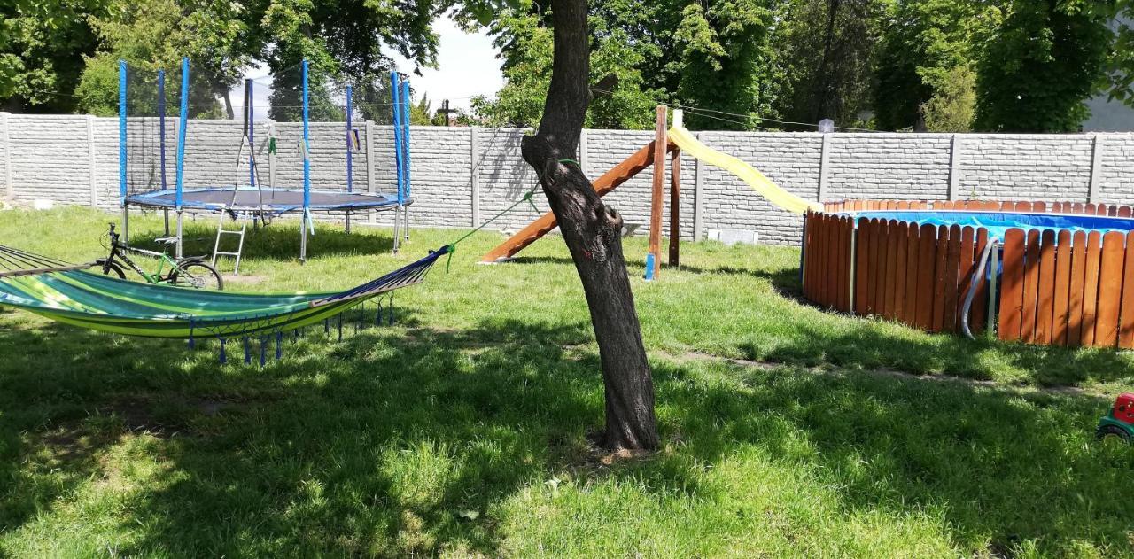 Ubytovani Dagmar Podivin エクステリア 写真